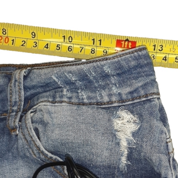 26/27 KANCAN Shorts! - Picture 9 of 10